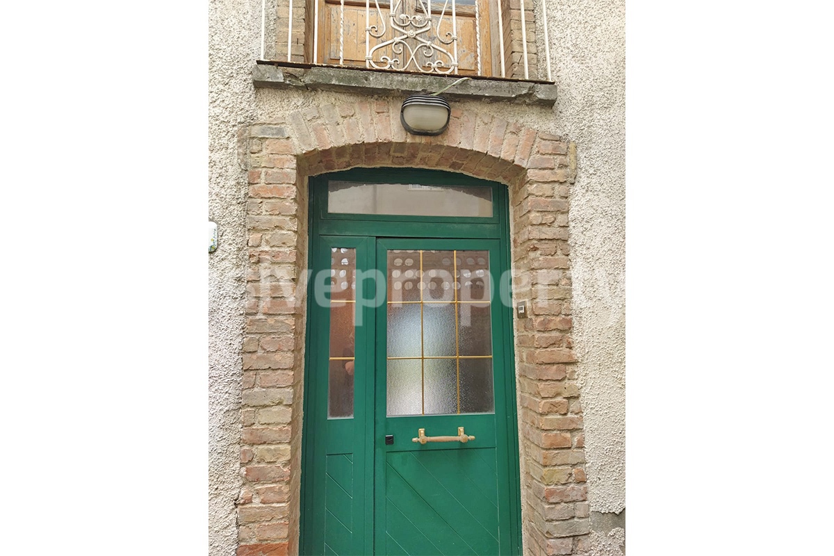Stunning Stone House for Sale with Garden in Carunchio - One of the Most Beautiful Villages in Abruzzo
