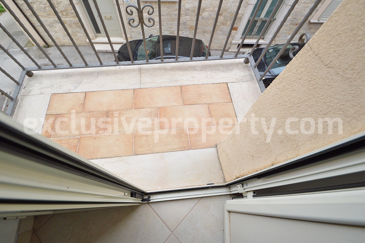 Renovated Three-Bedroom House for Sale in Palata Molise - In Perfect Condition and Near the Coast