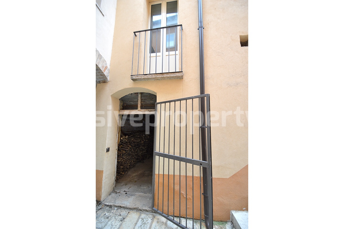 Renovated Three-Bedroom House for Sale in Palata Molise - In Perfect Condition and Near the Coast
