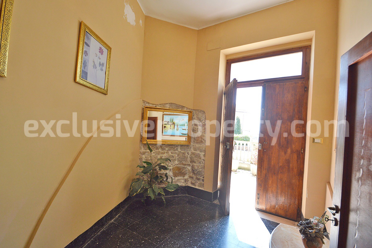 Italian Property for Sale - Townhouse with Terrace and 2 Apartments in Palata - Molise