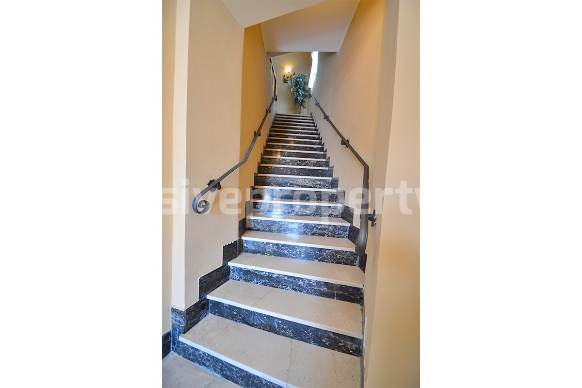 Italian Property for Sale - Townhouse with Terrace and 2 Apartments in Palata - Molise