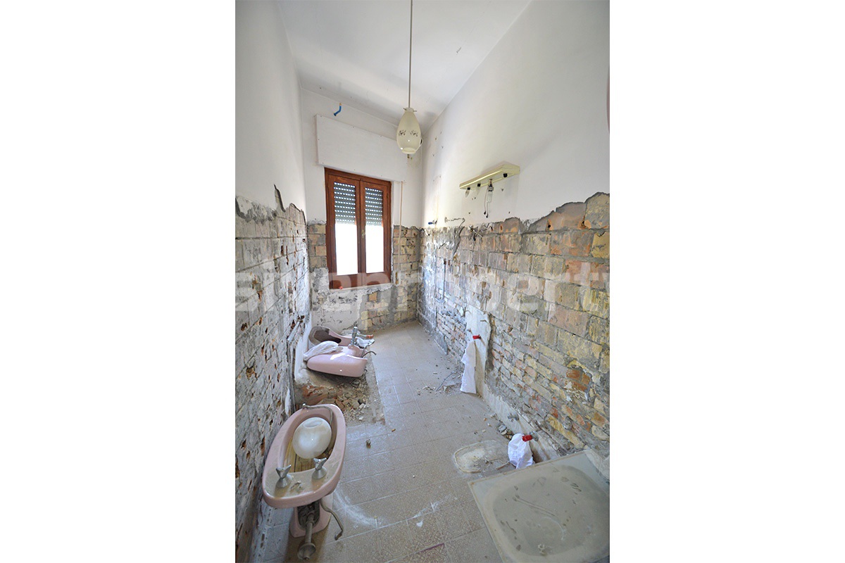 Italian Property for Sale - Townhouse with Terrace and 2 Apartments in Palata - Molise