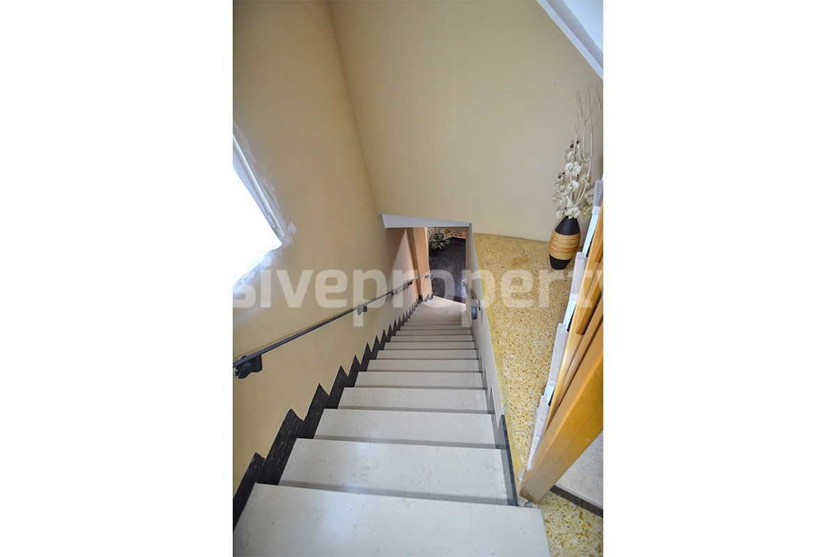 Italian Property for Sale - Townhouse with Terrace and 2 Apartments in Palata - Molise