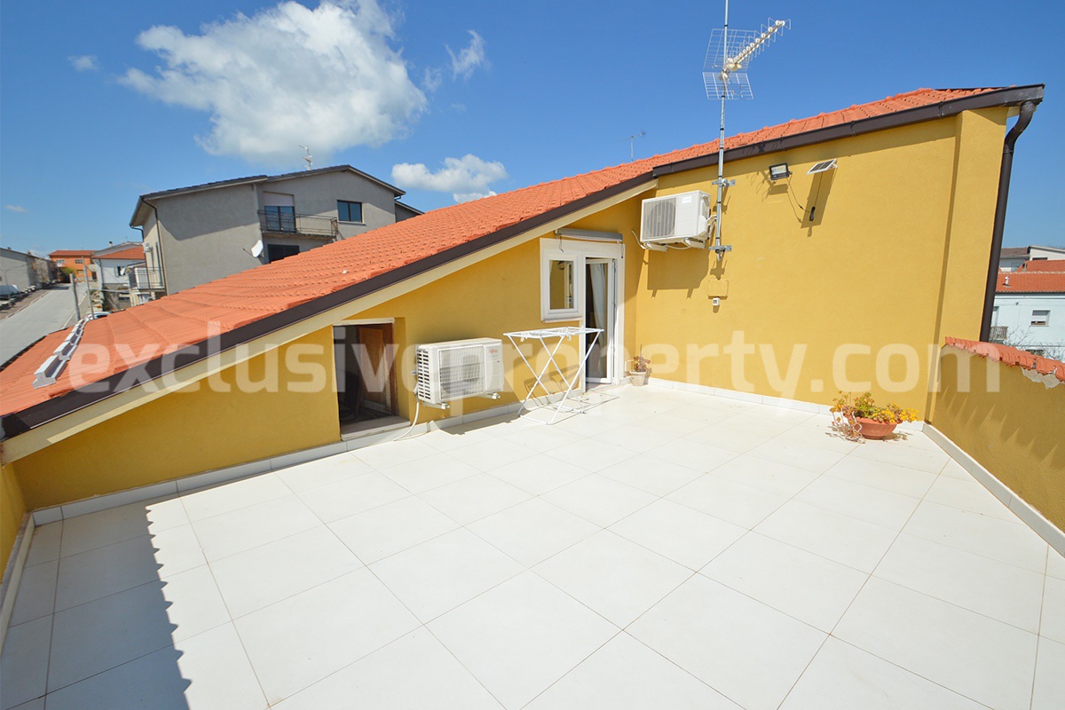 Italian Property for Sale - Townhouse with Terrace and 2 Apartments in Palata - Molise