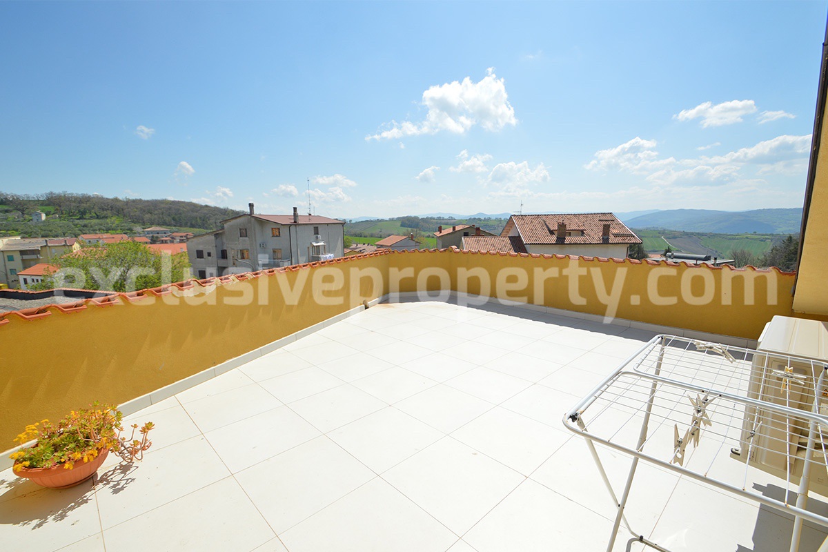 Italian Property for Sale - Townhouse with Terrace and 2 Apartments in Palata - Molise