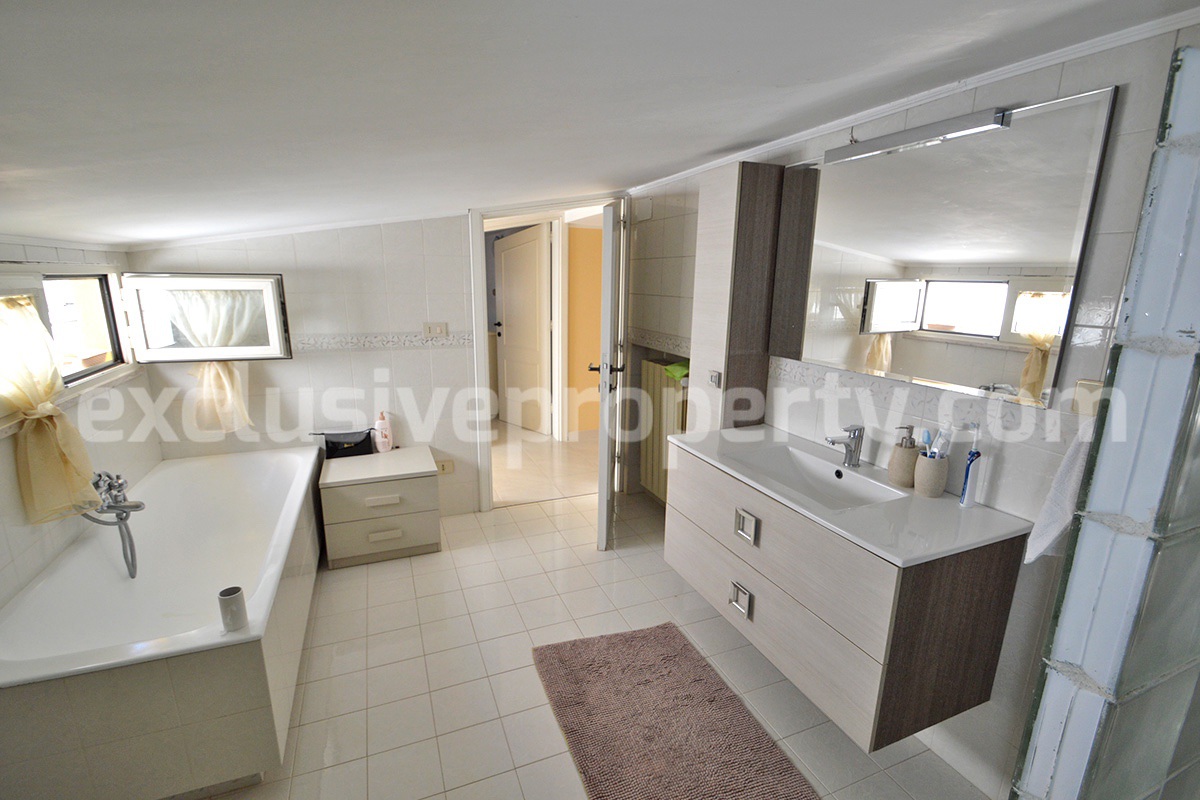 Italian Property for Sale - Townhouse with Terrace and 2 Apartments in Palata - Molise