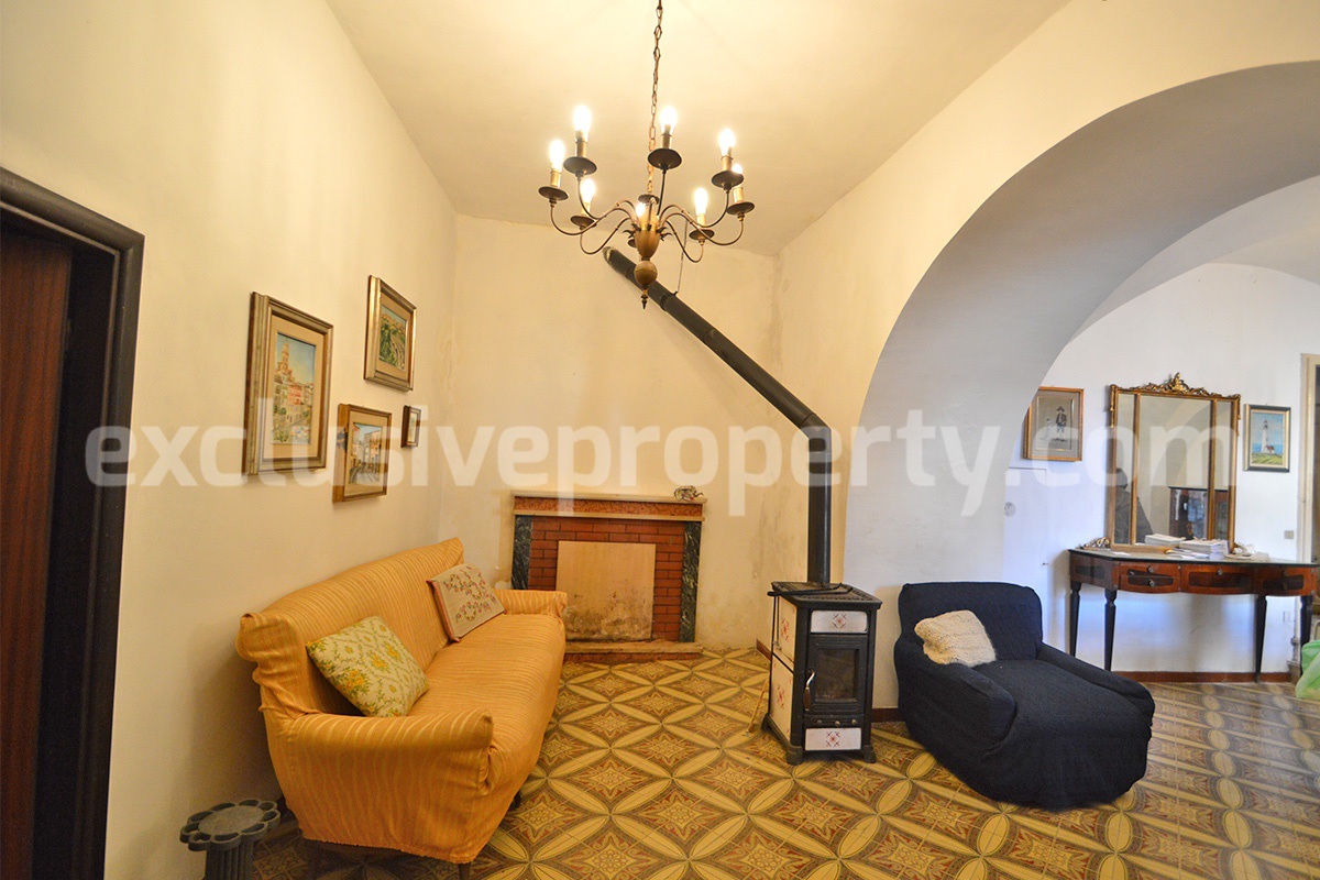 Property with Garden and Panoramic Terrace for Sale in Atessa - Italy
