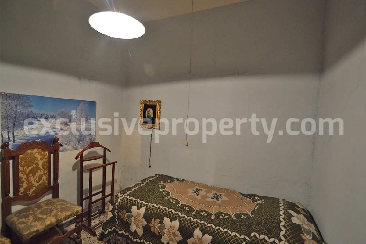 Property with Garden and Panoramic Terrace for Sale in Atessa - Italy