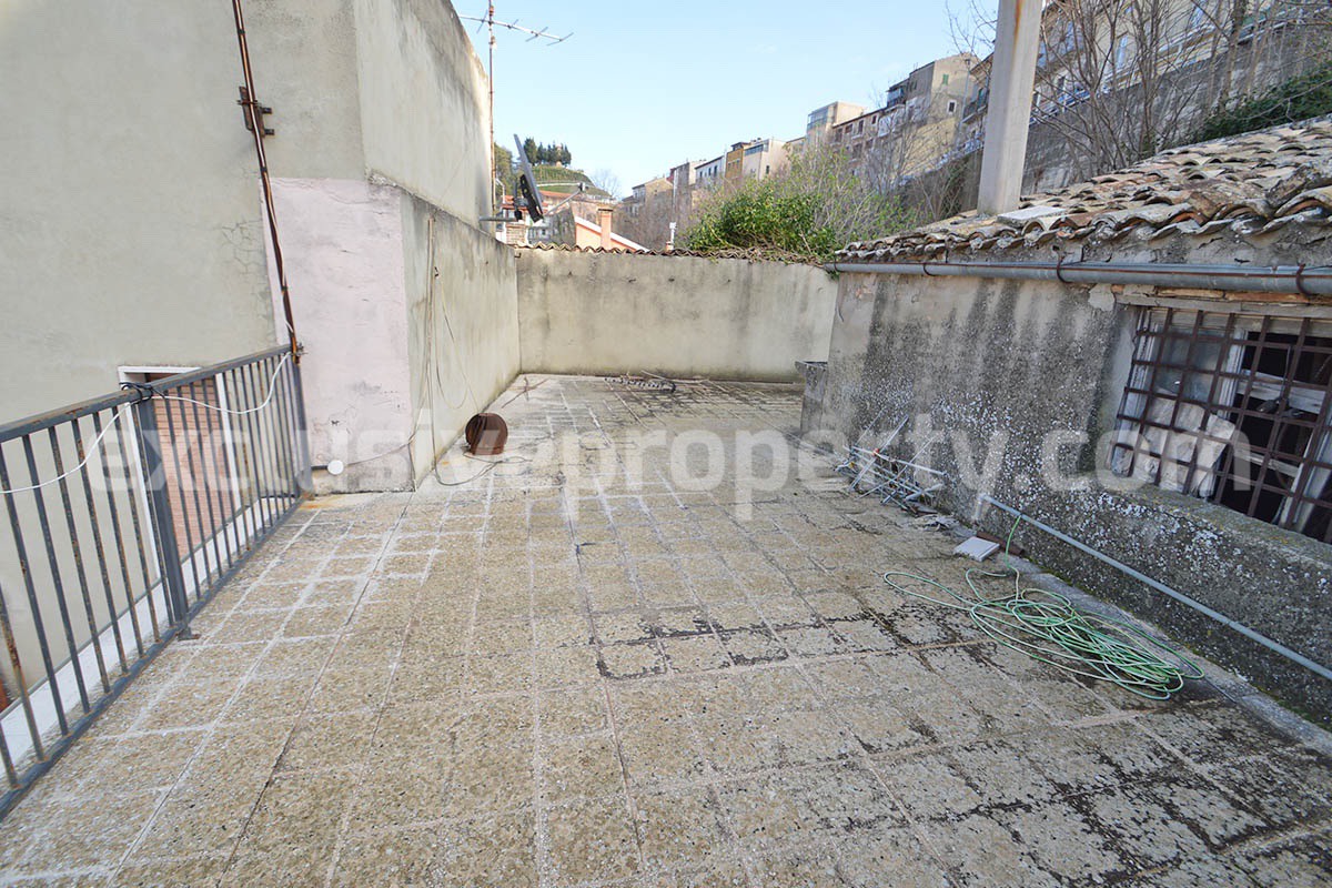 Property with Garden and Panoramic Terrace for Sale in Atessa - Italy