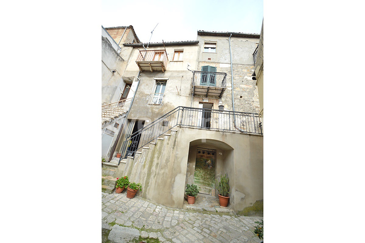 Italian Village Home with Cellars and Castle Views - Dividable into Two Apartments for sale in Molise