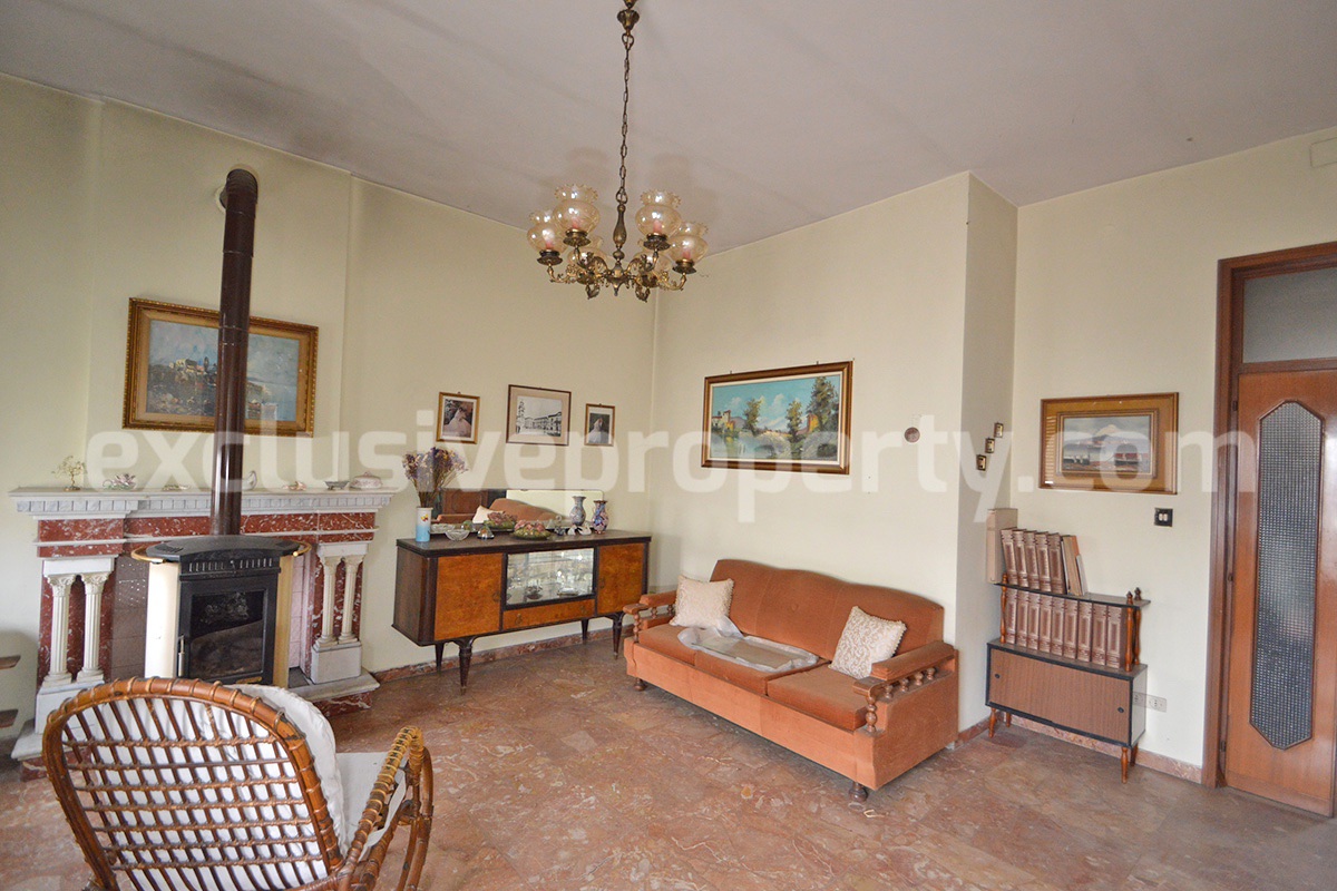 Huge Townhouse with Marble Details - Stonework - Garage - Panoramic Terrace for Sale in Casalbordino - Abruzzo