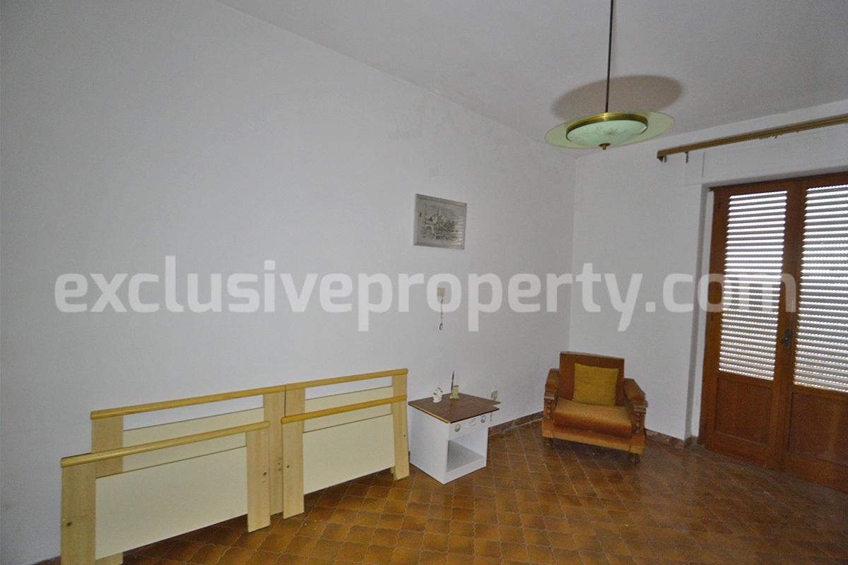 Huge Townhouse with Marble Details - Stonework - Garage - Panoramic Terrace for Sale in Casalbordino - Abruzzo