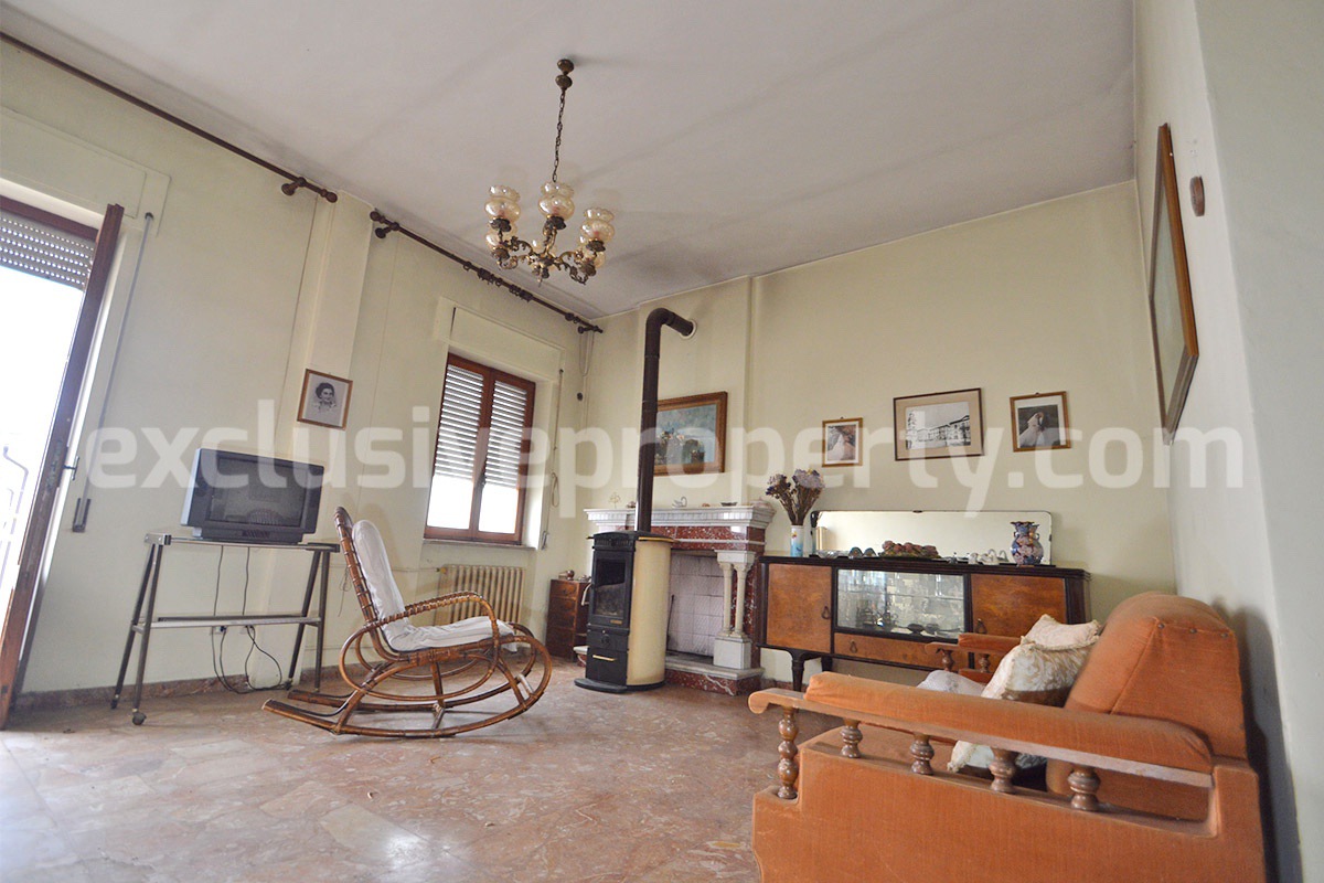 Huge Townhouse with Marble Details - Stonework - Garage - Panoramic Terrace for Sale in Casalbordino - Abruzzo