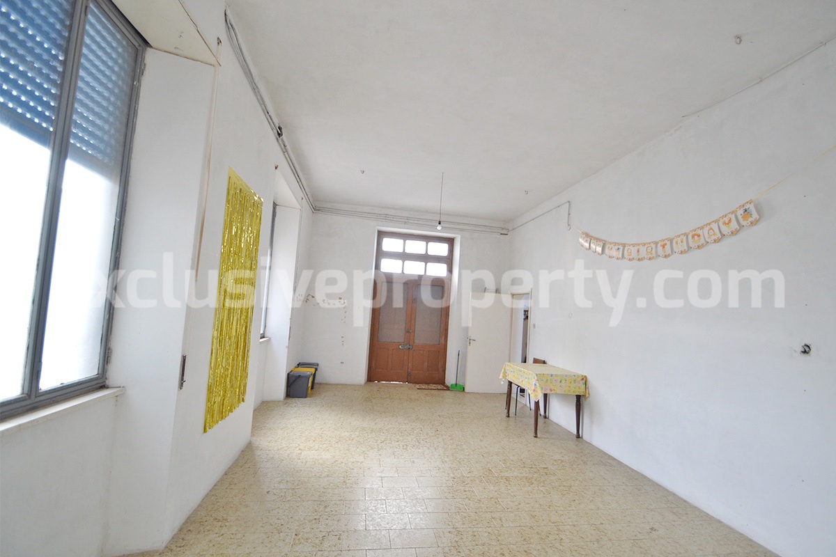 Move-In Ready Home with Garden and Garage for Sale in Mafalda in Molise - Near the Adriatic Coast