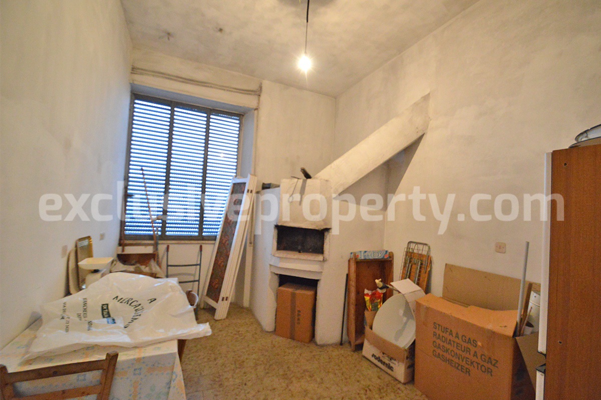 Move-In Ready Home with Garden and Garage for Sale in Mafalda in Molise - Near the Adriatic Coast