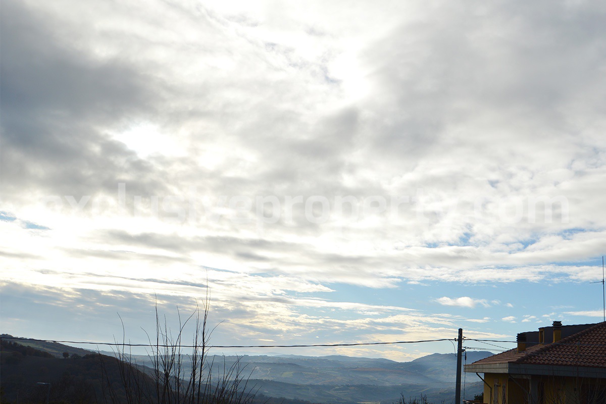 Move-In Ready Home with Garden and Garage for Sale in Mafalda in Molise - Near the Adriatic Coast
