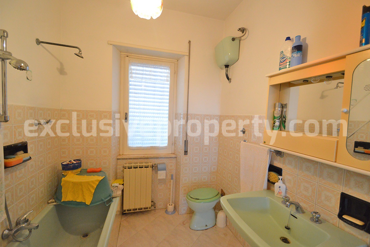 Move-In Ready Home with Garden and Garage for Sale in Mafalda in Molise - Near the Adriatic Coast