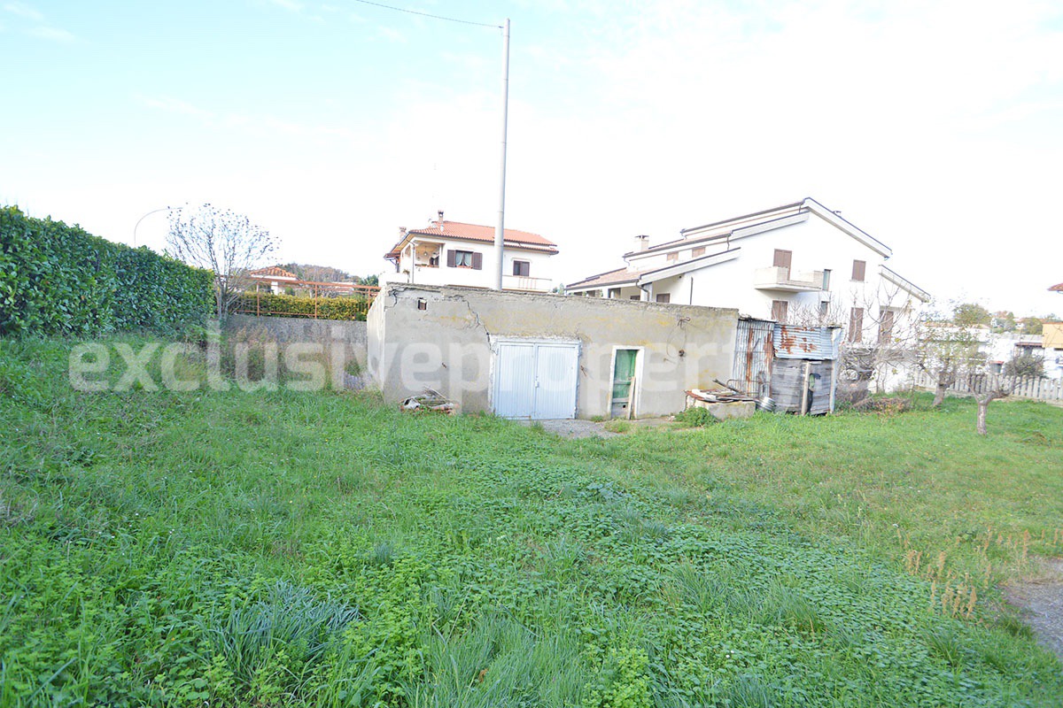 Move-In Ready Home with Garden and Garage for Sale in Mafalda in Molise - Near the Adriatic Coast