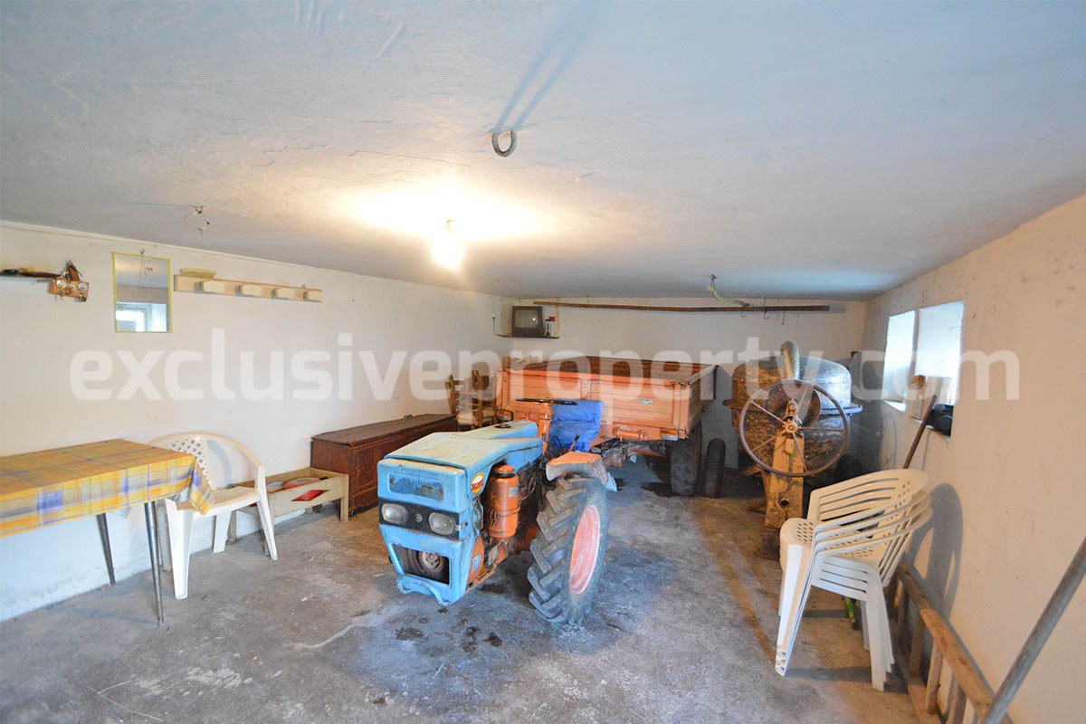 Move-In Ready Home with Garden and Garage for Sale in Mafalda in Molise - Near the Adriatic Coast