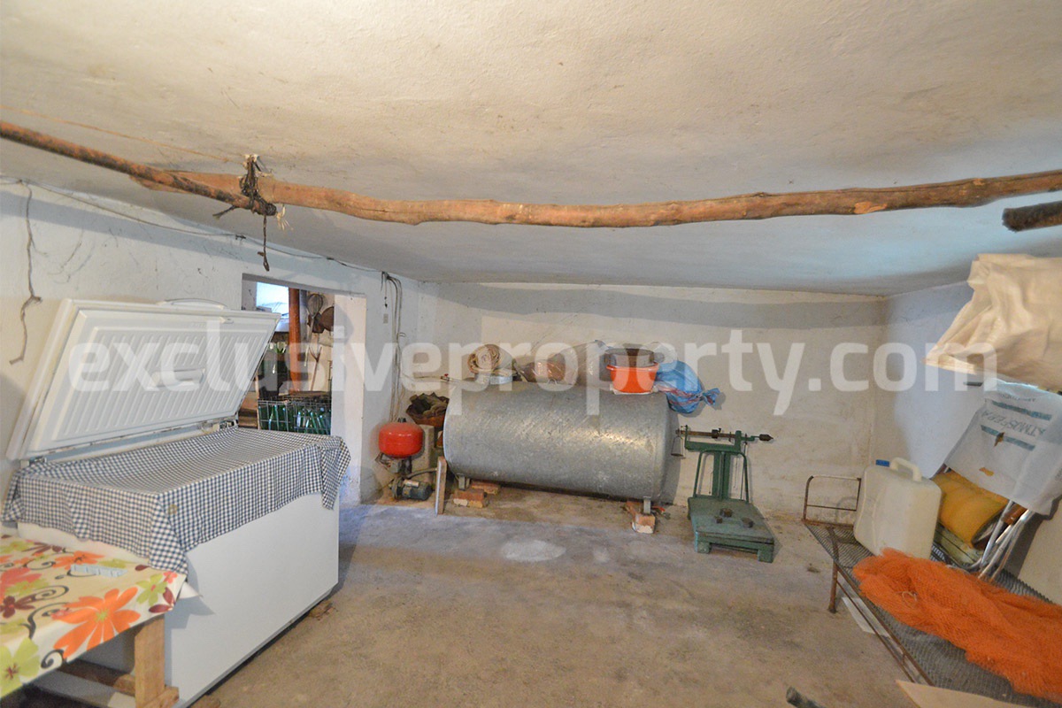 Move-In Ready Home with Garden and Garage for Sale in Mafalda in Molise - Near the Adriatic Coast