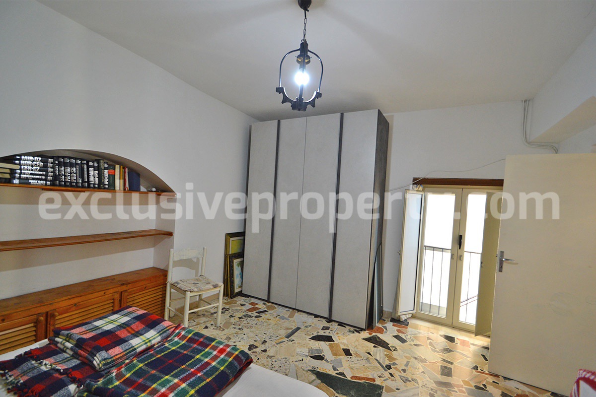 Sea View House with Garage - 3 Bedrooms and Balcony for Sale in Mafalda in Molise - Near the Adriatic Coast