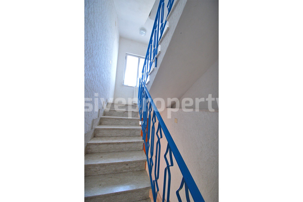 Sea View House with Garage - 3 Bedrooms and Balcony for Sale in Mafalda in Molise - Near the Adriatic Coast
