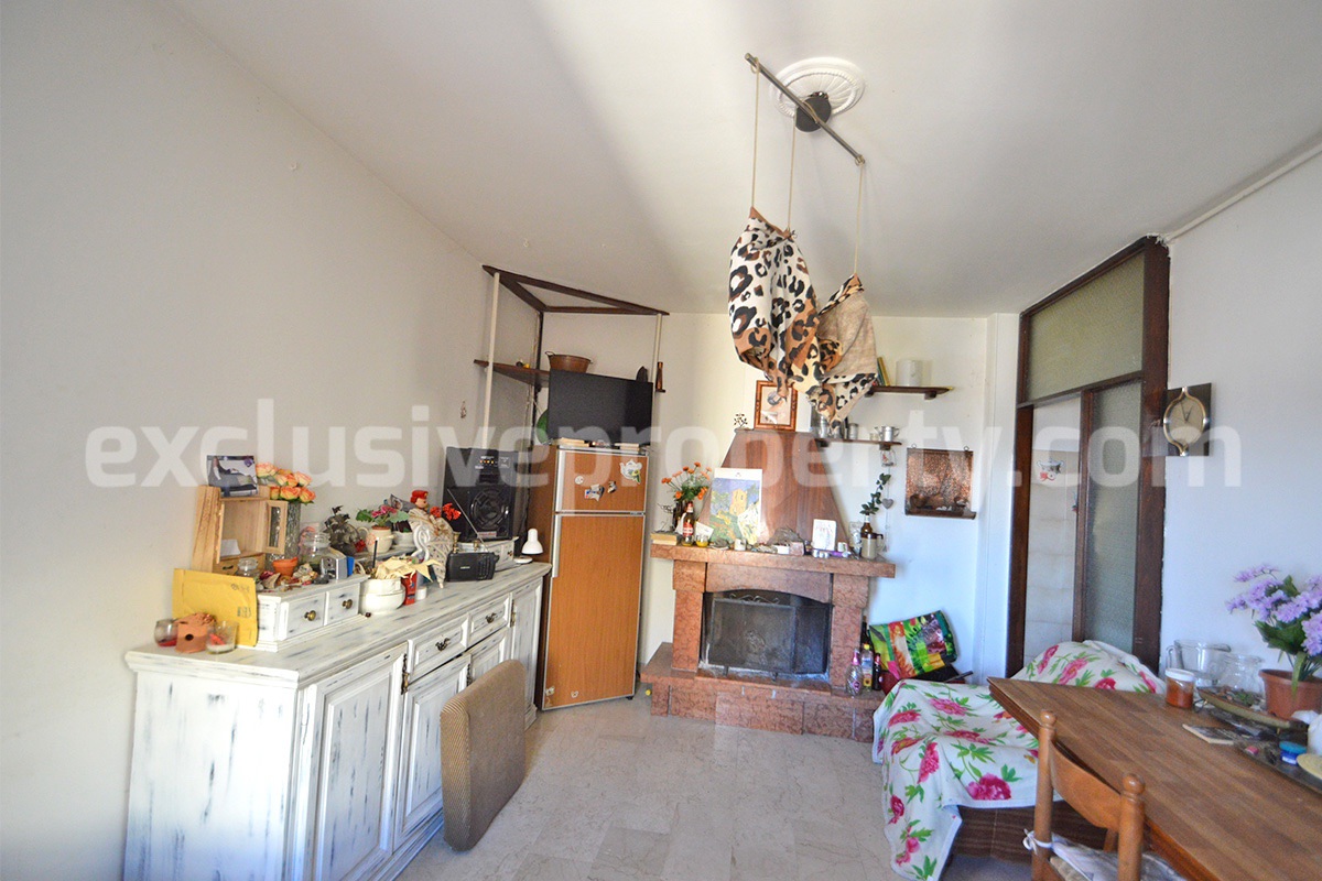 Sea View House with Garage - 3 Bedrooms and Balcony for Sale in Mafalda in Molise - Near the Adriatic Coast
