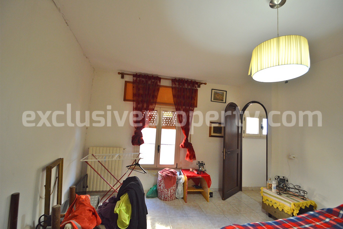 Sea View House with Garage - 3 Bedrooms and Balcony for Sale in Mafalda in Molise - Near the Adriatic Coast