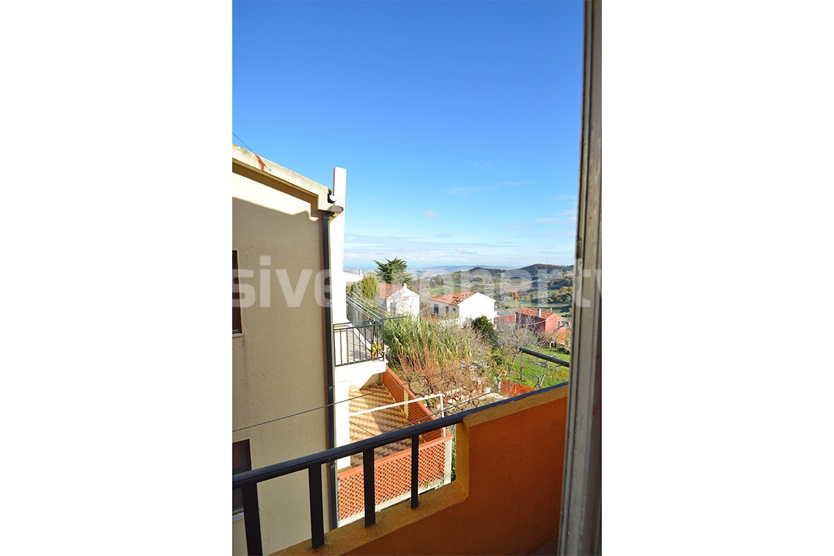 Sea View House with Garage - 3 Bedrooms and Balcony for Sale in Mafalda in Molise - Near the Adriatic Coast
