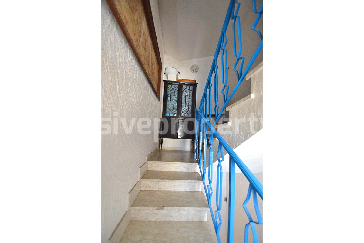 Sea View House with Garage - 3 Bedrooms and Balcony for Sale in Mafalda in Molise - Near the Adriatic Coast