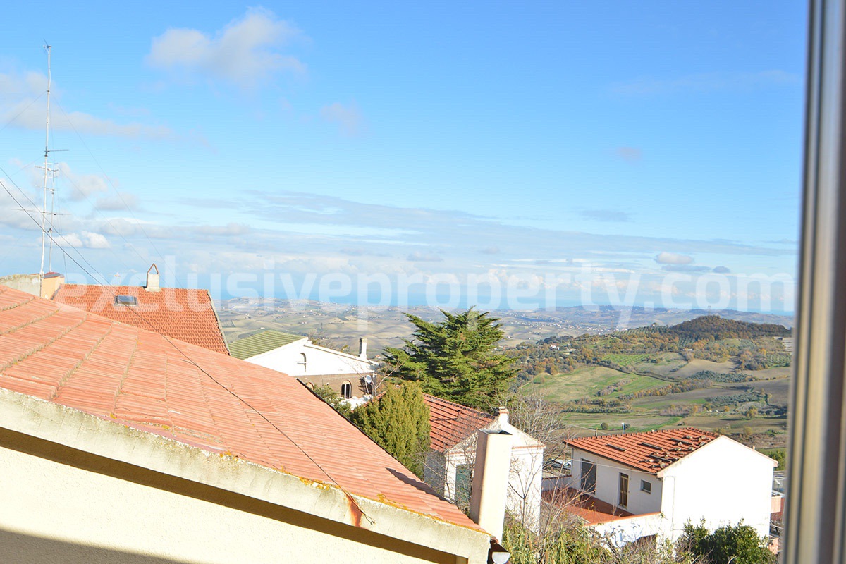 Sea View House with Garage - 3 Bedrooms and Balcony for Sale in Mafalda in Molise - Near the Adriatic Coast