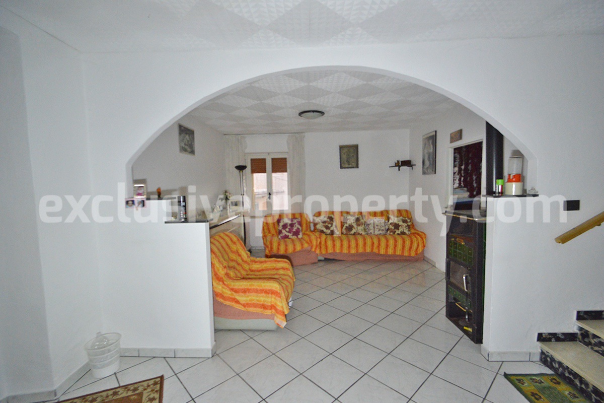 Move-In Ready Home with Garage - Garden and Large Outdoor Terrace for Sale in Carunchio in Abruzzo