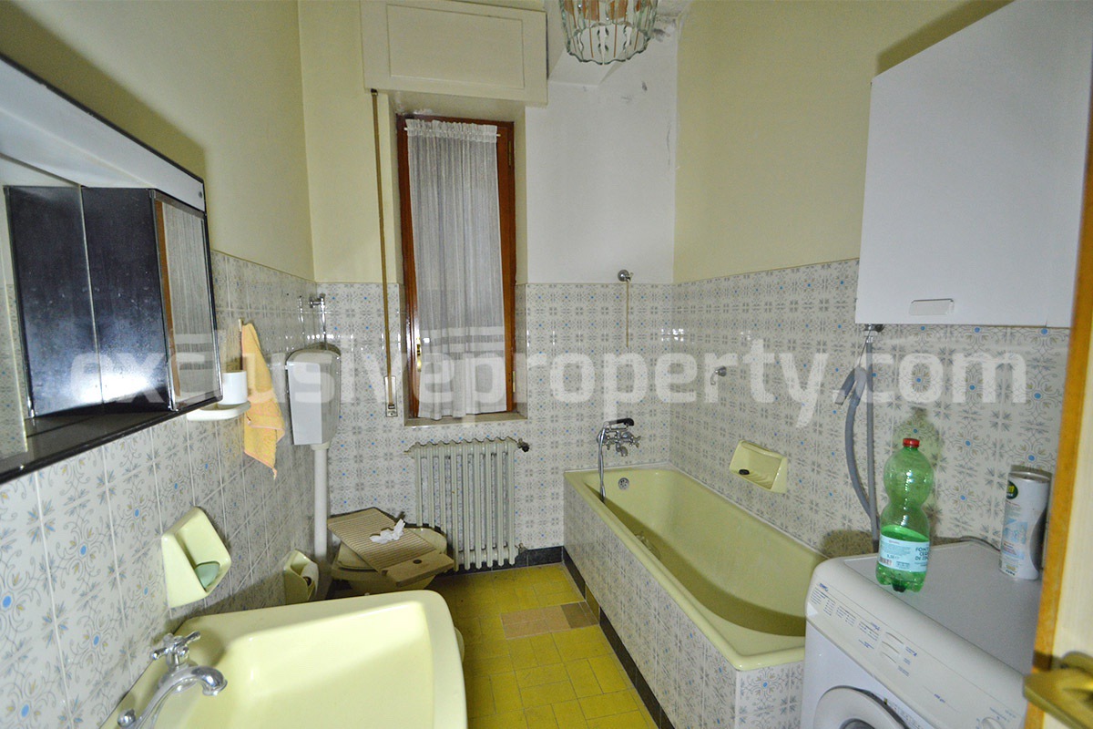 Apartment for Sale in Italy with Garden - Terrace and Garage - Move-In Ready and Spacious
