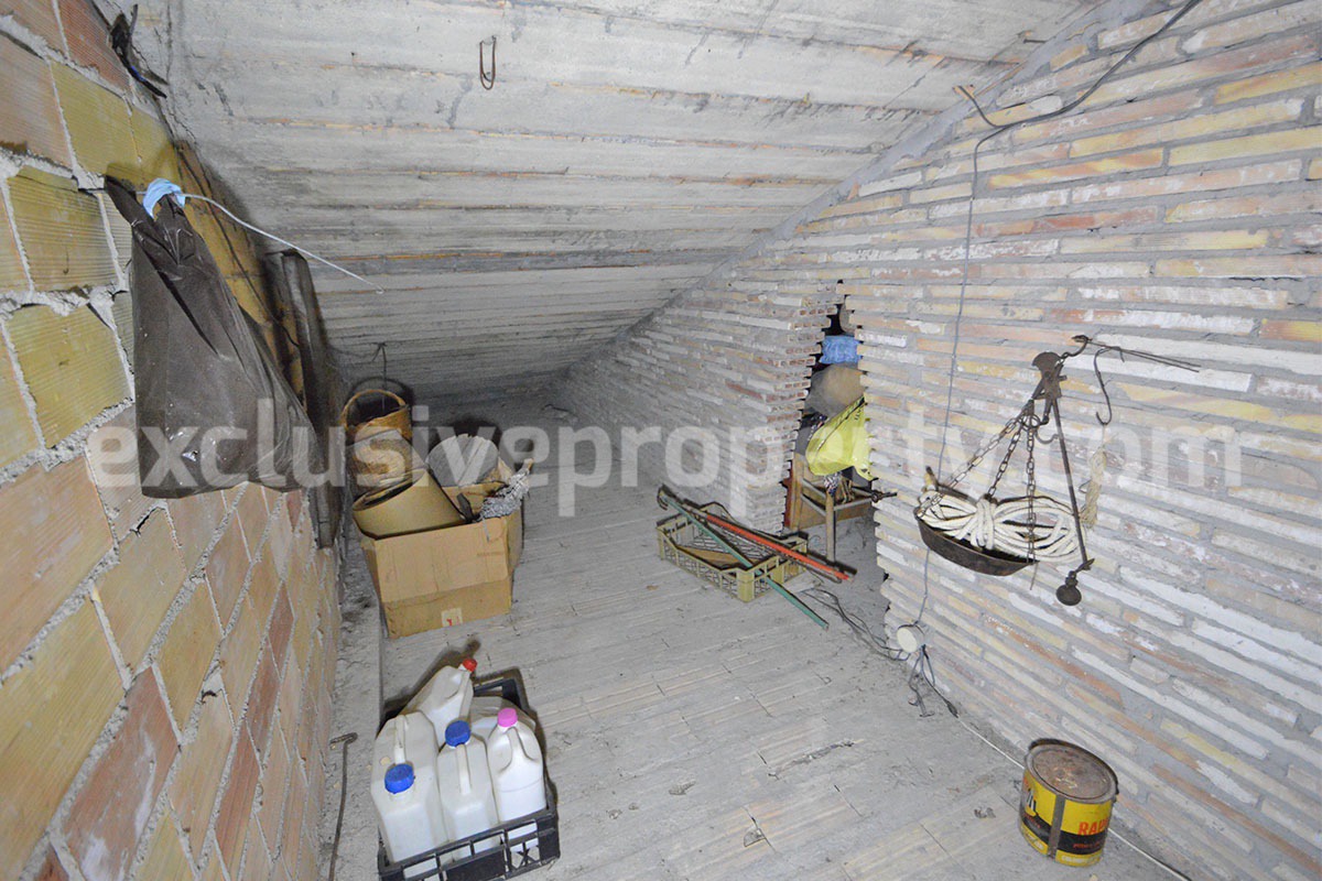 Apartment for Sale in Italy with Garden - Terrace and Garage - Move-In Ready and Spacious