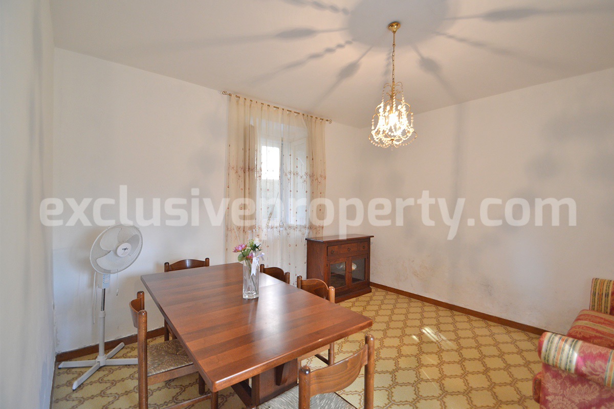 Property for Sale in Italy - 3 Bedroom Detached House with Garden and Garage in Atessa in Abruzzo