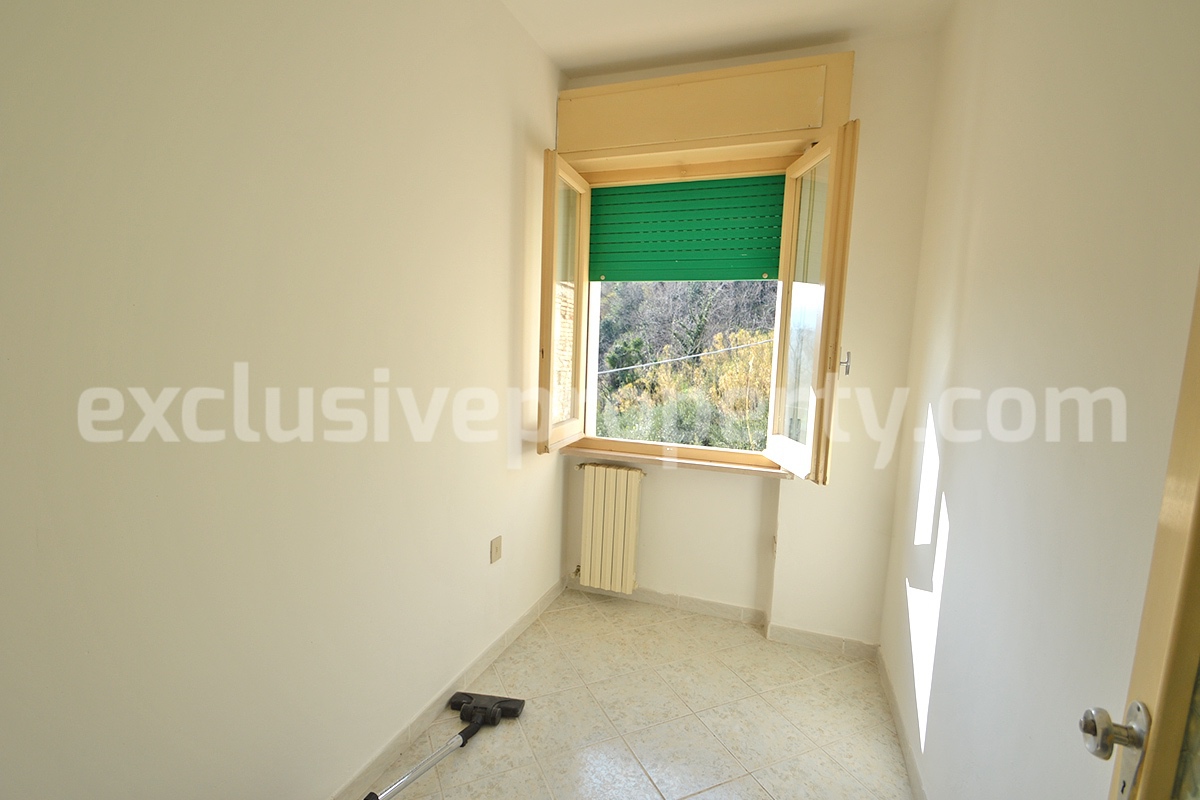 Property for Sale in Italy - 3 Bedroom Detached House with Garden and Garage in Atessa in Abruzzo