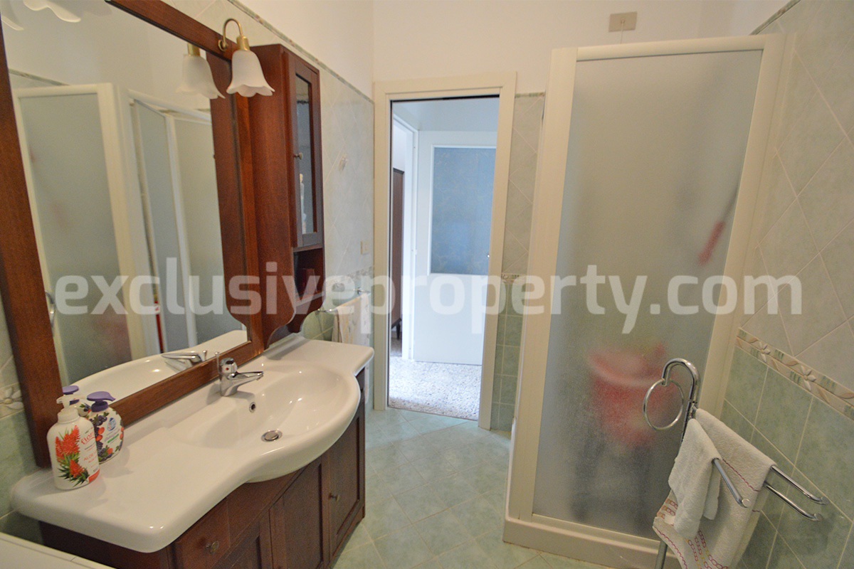 Property for Sale in Italy - 3 Bedroom Detached House with Garden and Garage in Atessa in Abruzzo