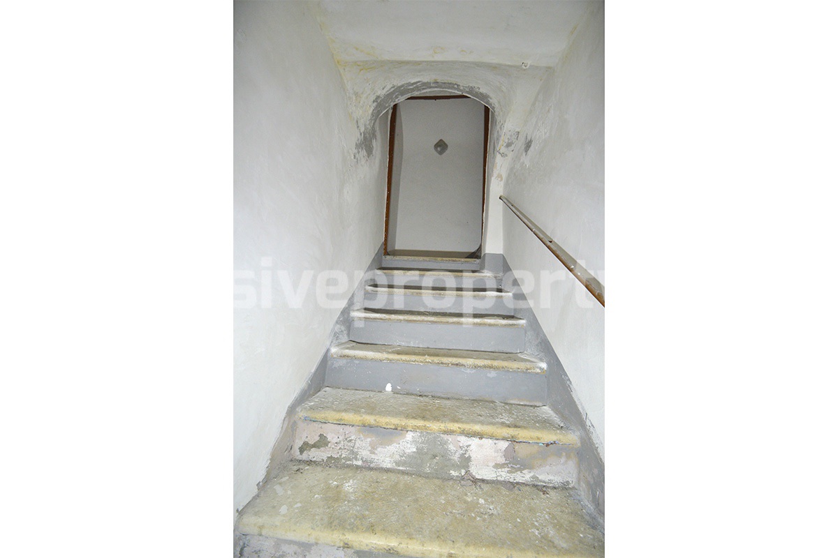 Spacious Home with Antique Entrance for Sale in Molise - Italy