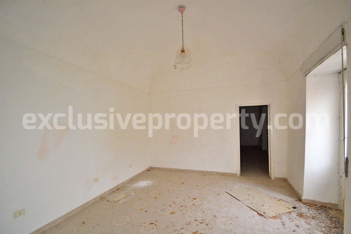 Spacious Home with Antique Entrance for Sale in Molise - Italy