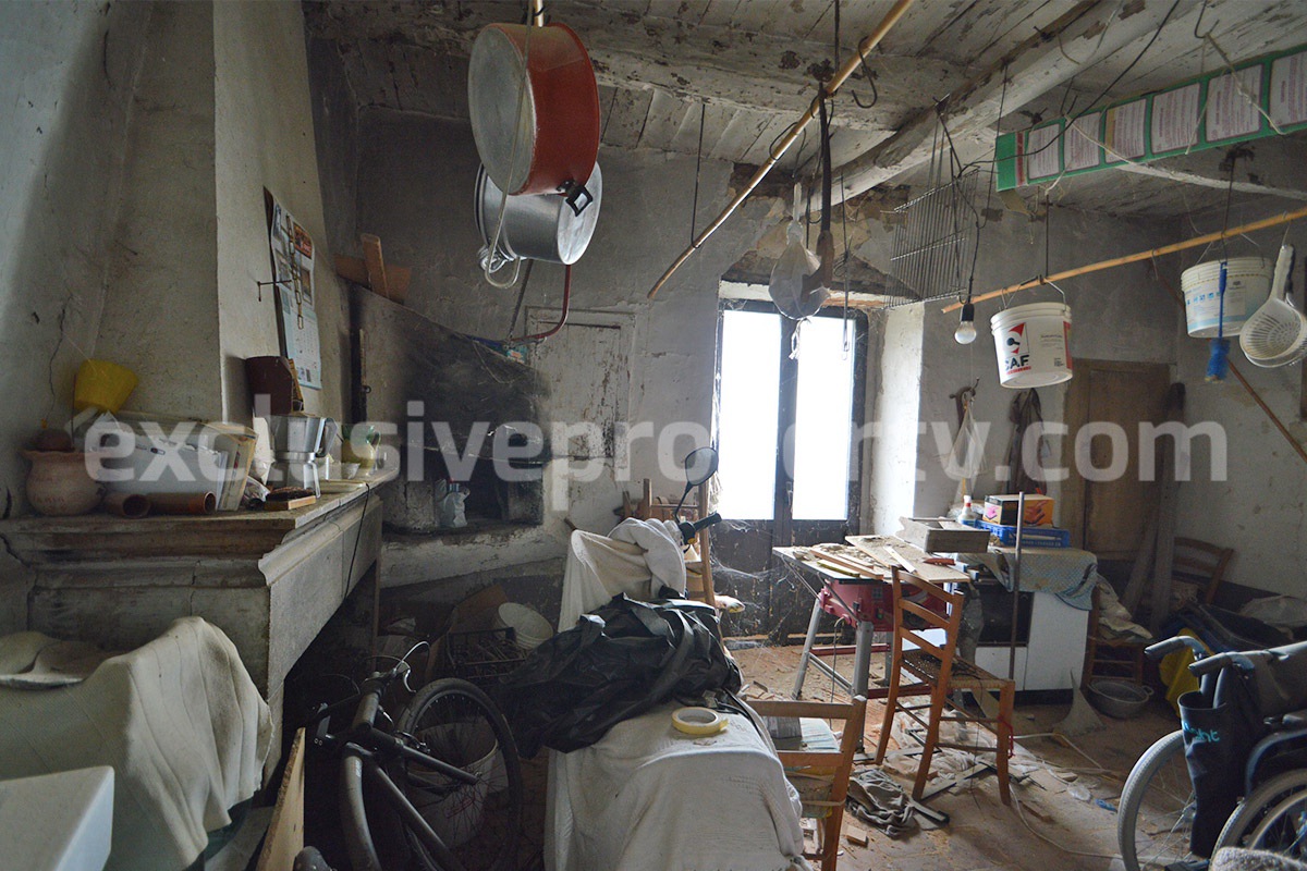 Two Historic Stone Houses for Sale in Molise - Italy - Only euro 15000