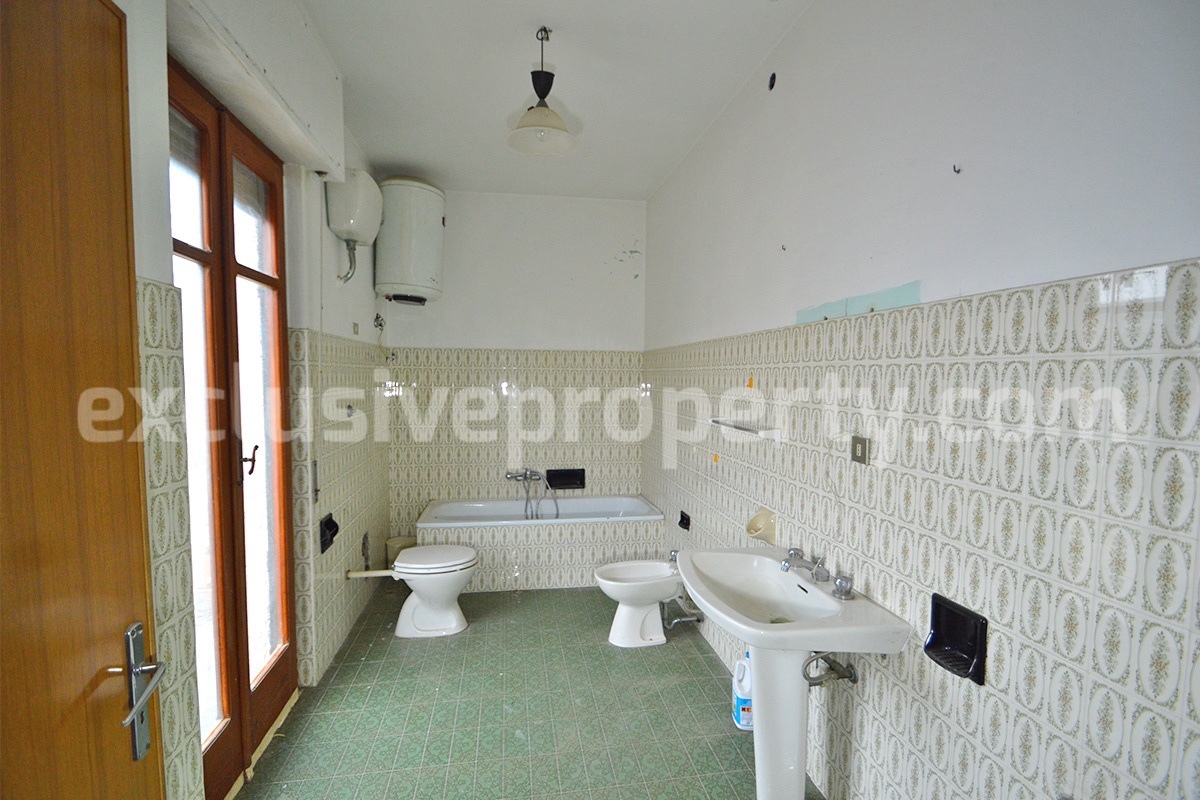 5-Bedroom House with Garage - Garden - Stunning Views in San Felice del Molise - Molise - Italy