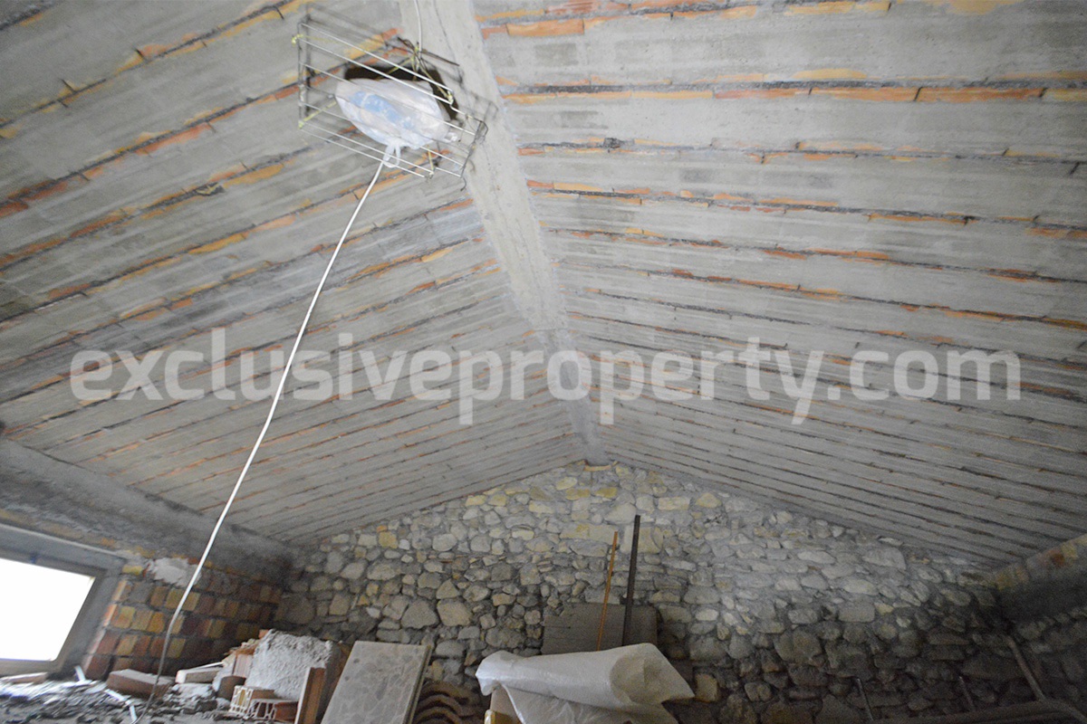 5-Bedroom House with Garage - Garden - Stunning Views in San Felice del Molise - Molise - Italy