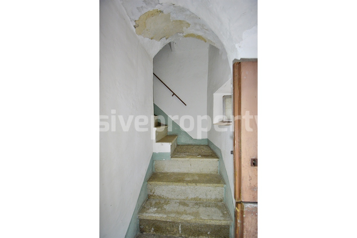 Stone House with Scenic Balcony View for Sale in San Felice del Molise - Near the Adriatic Coast