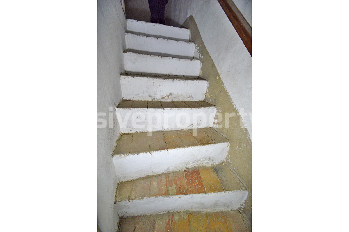 Stone House with Scenic Balcony View for Sale in San Felice del Molise - Near the Adriatic Coast