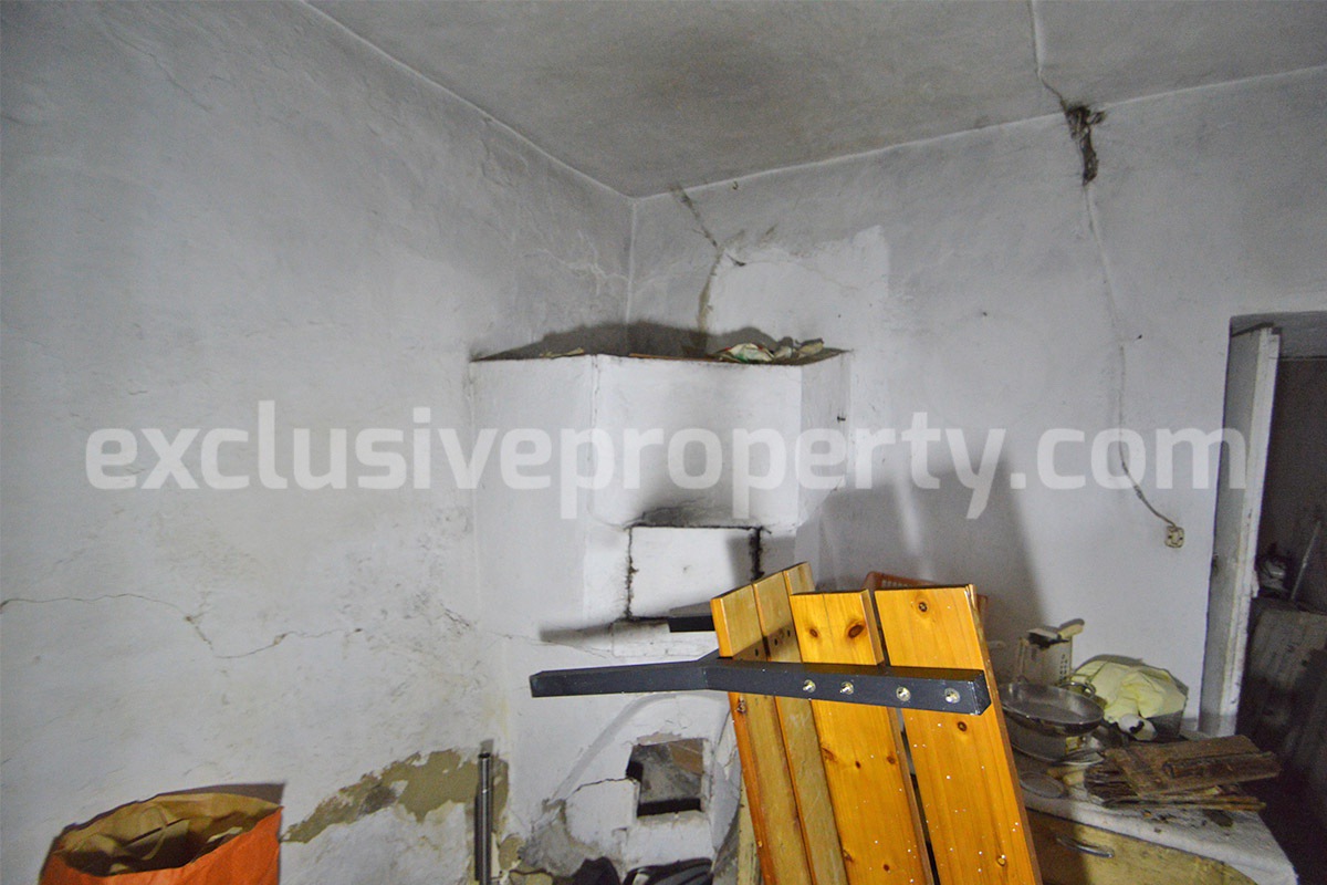 Stone House with Scenic Balcony View for Sale in San Felice del Molise - Near the Adriatic Coast
