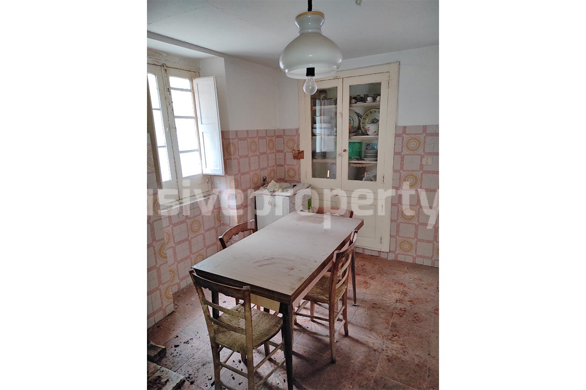 Traditional two-bedroom stone house for Sale in Molise - Italy - Full of Charm