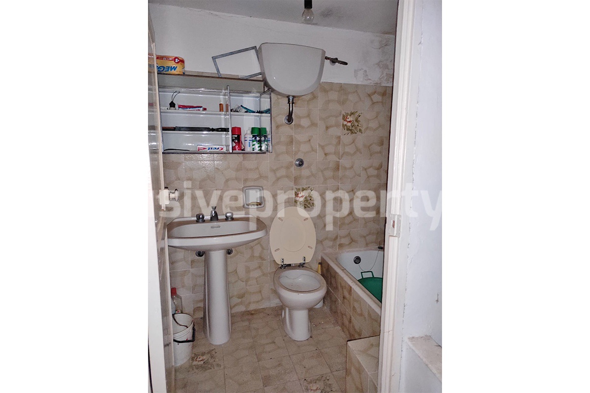 Traditional two-bedroom stone house for Sale in Molise - Italy - Full of Charm