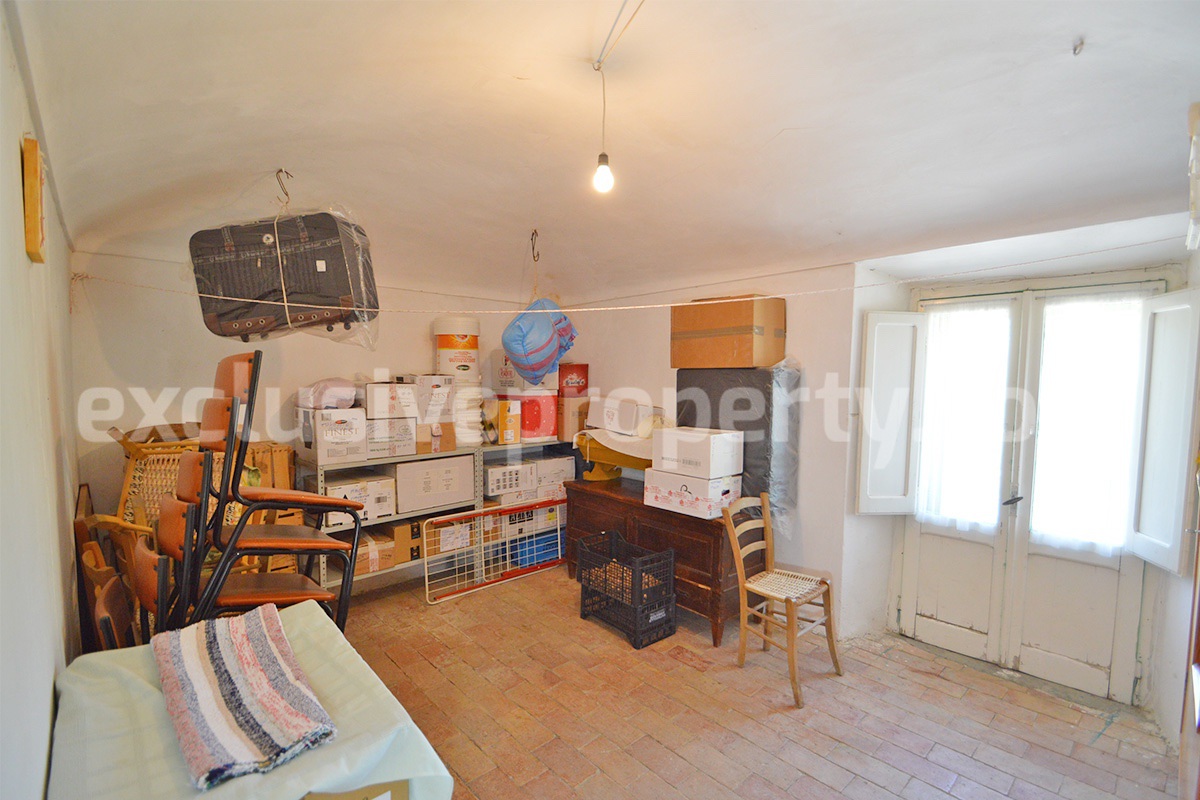 Beautiful Stone House for Sale in Abruzzo - Central Italy - Panoramic Views - Garden and Great Value