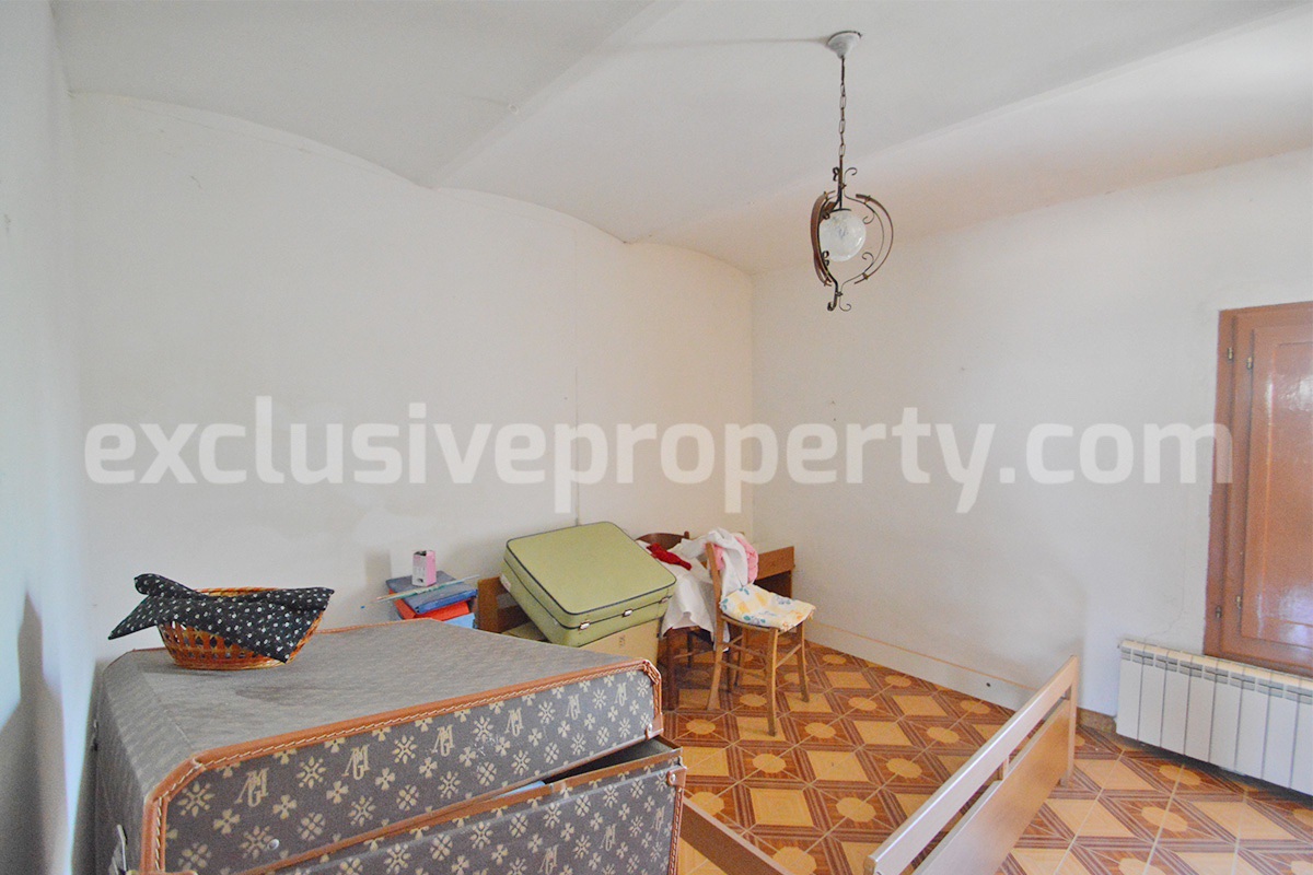 Stone House with Terrace and Brick Exterior for Sale in Central Italy Abruzzo - Great Potential and Scenic View