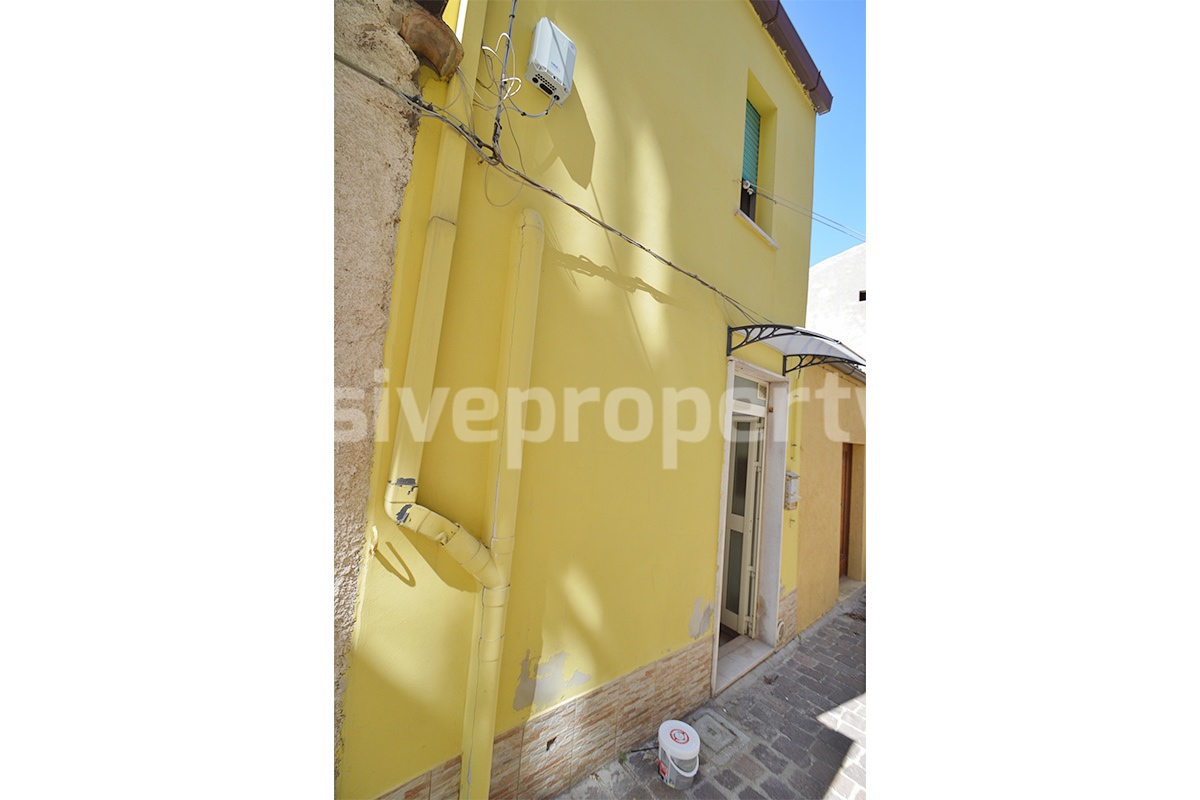 Affordable One-Bedroom House for Sale in Abruzzo - Italy - Garden - Scenic Views - Close to the Sea